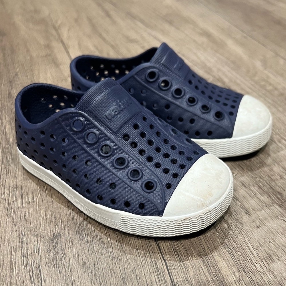 Native toddler shoes